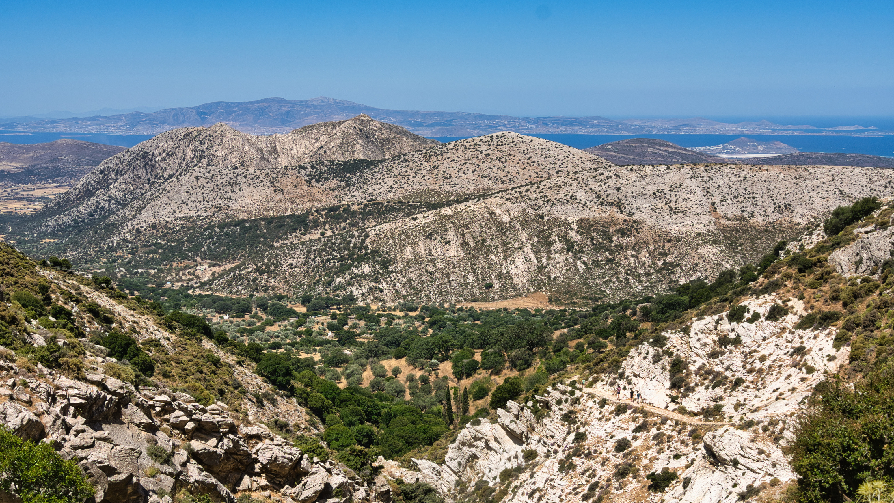 Hike to Zeus's Cave