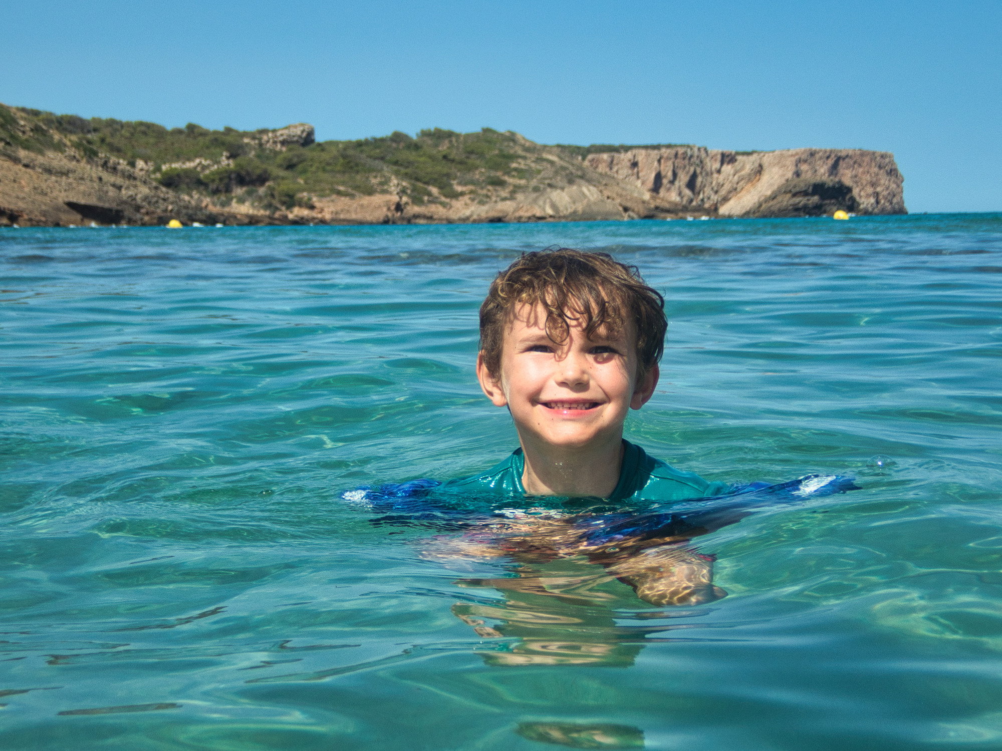 Cam swimming at Algaiarens